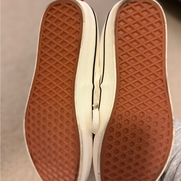 Vans Off-White Canvas Sneaker - Picture 5 of 5